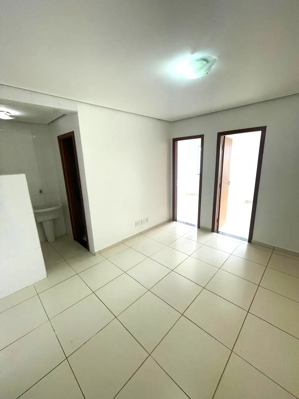 Imóvel para aluguel com 60 metros quadrados com 2 quartos em Taguatinga Norte - Brasília -