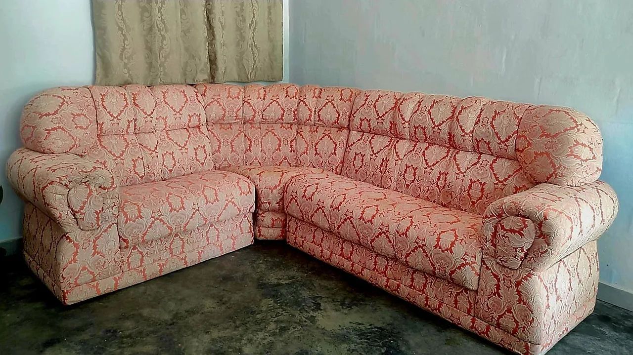 Corner sofa 64330447934466121