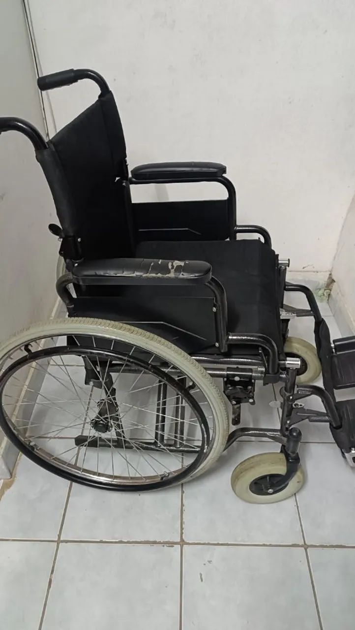 CADEIRA DE RODAS - Foto 3