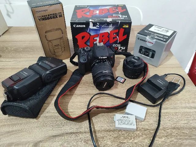 Canon T5i com Lente 18-55mm, Lente 50mm e Flash e Acessórios Extras | Kit Completo
