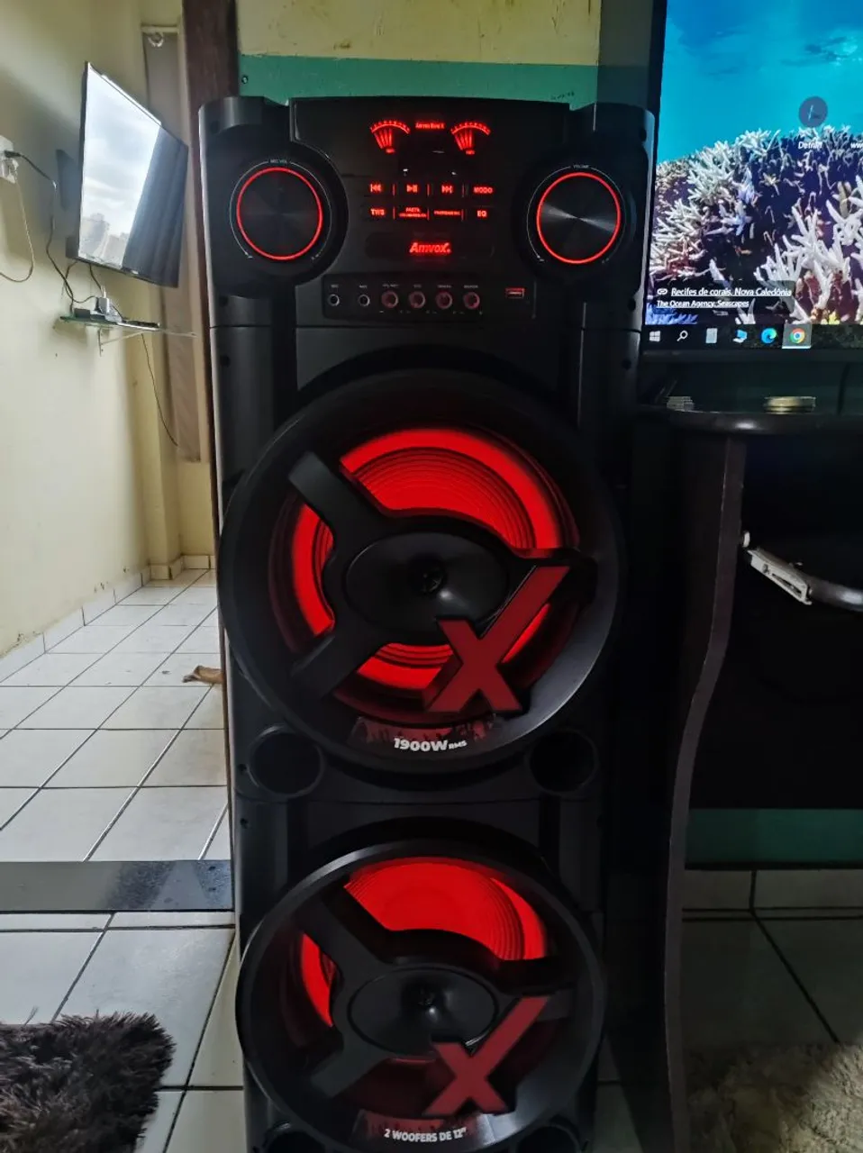 Caixa de Som Amvox 1900W com 2 Woofers de 12"