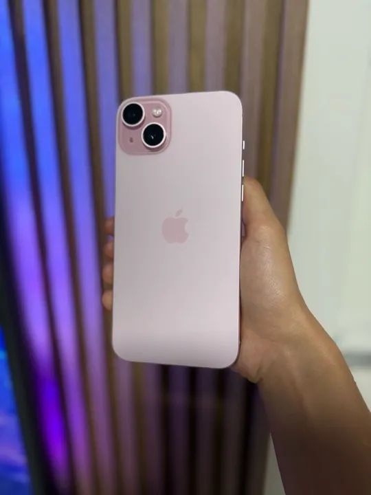 iPhone 15 Plus 256GB 99% bateria Cor Pink (Sem marcas de uso, com garantia) - Foto 3
