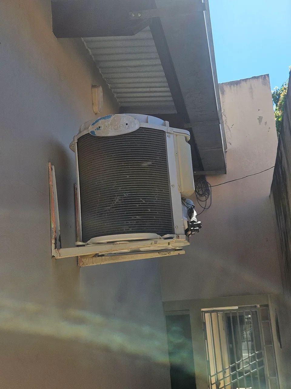 Ar Condicionado Midea Split 18 btus - Foto 2