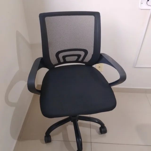 Cadeira de escritório rotativa