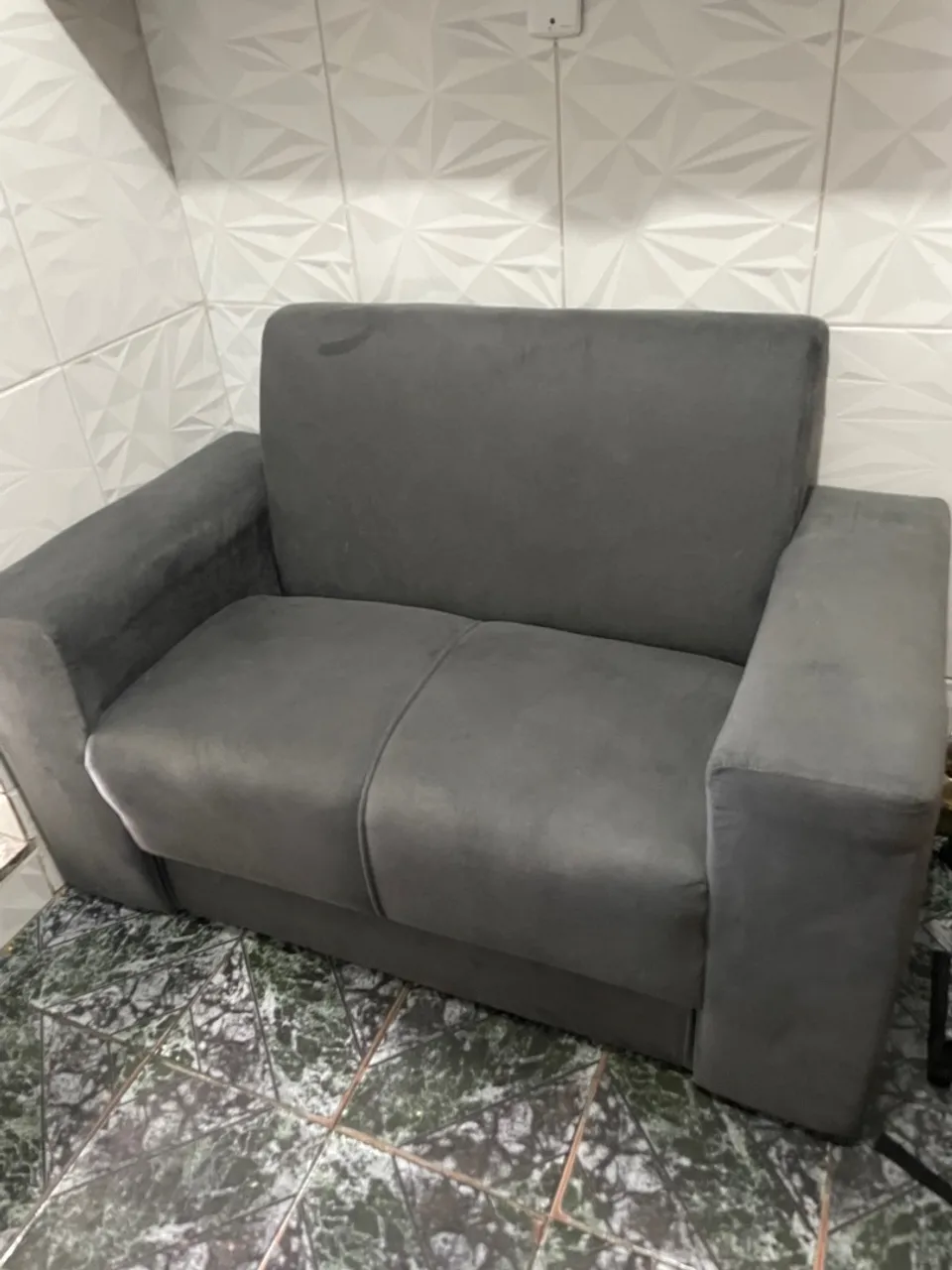 Sofá de 2 Lugares Cinza