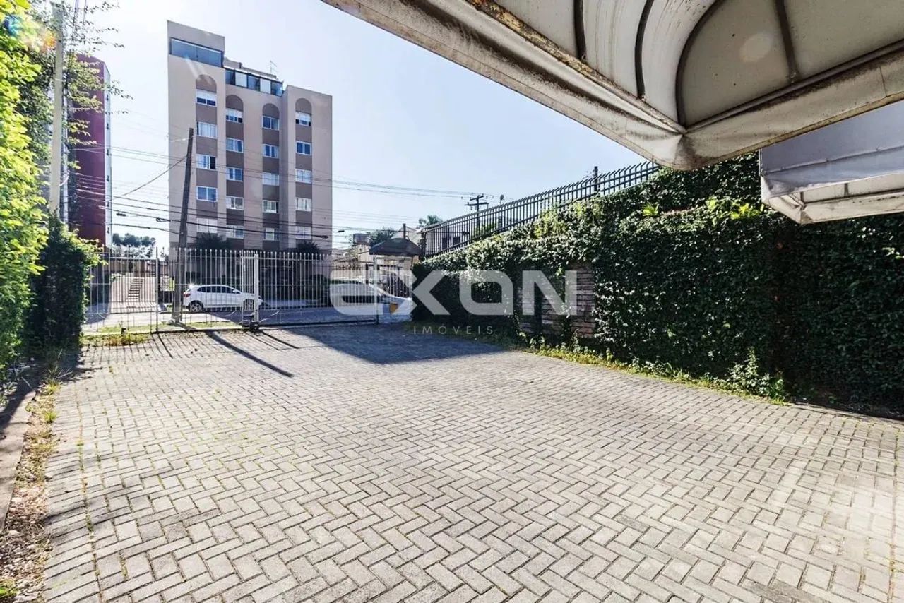 Terreno Comercial Premium: 650m² com Prédio no Coração do Batel - Foto 3