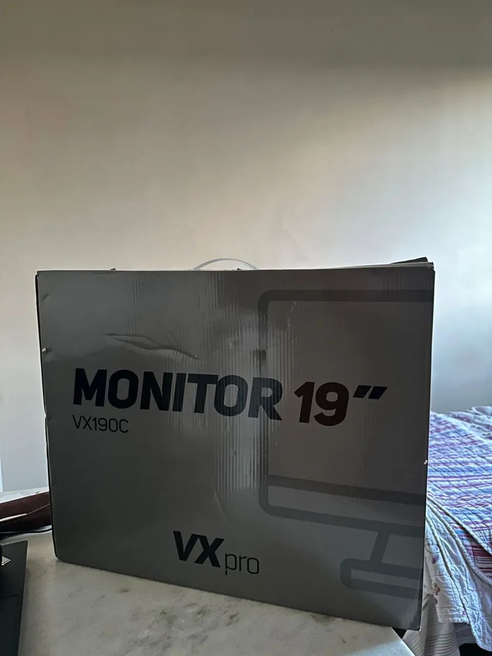 MONITOR 19 - VX190C - VXPRO 64296992483714122