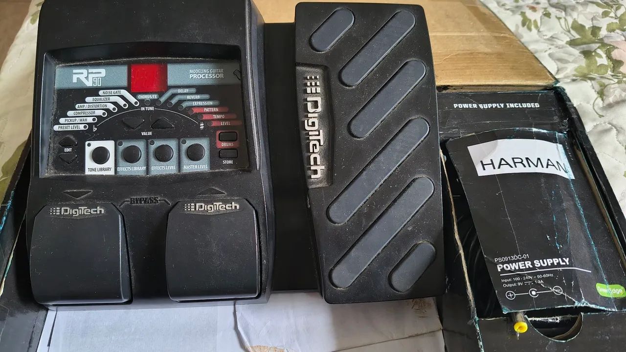 Pedaleira Digitech RP9064312830816257120