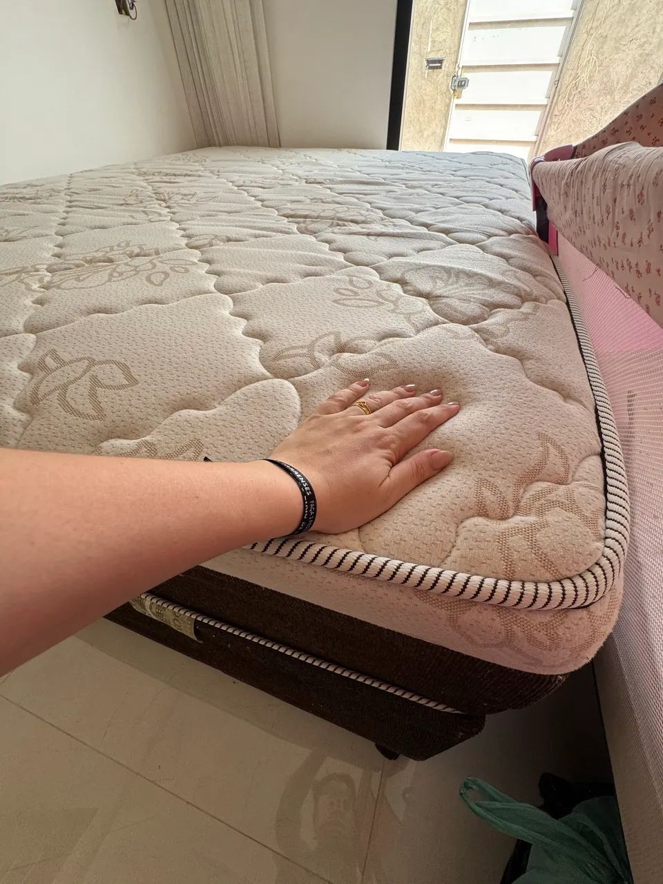 Vendo Cama Queen  - Foto 3