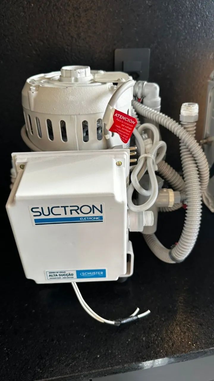 Bomba de Vacúo Odontologica Suctron Schuster