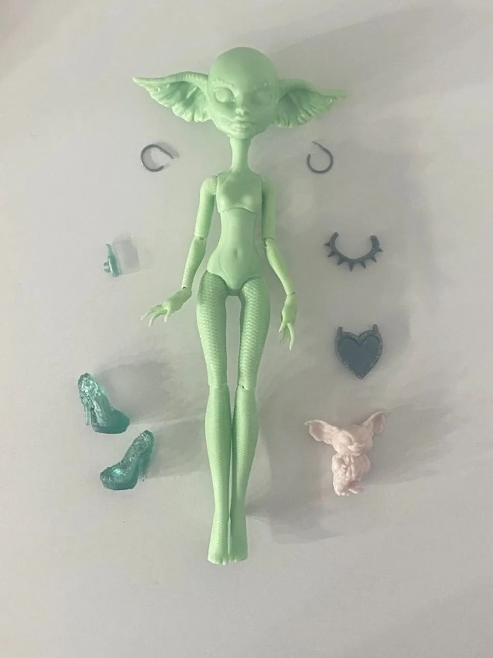 Greta Gremlin Skullector - Monster High Boneca Custom Base - Foto 3