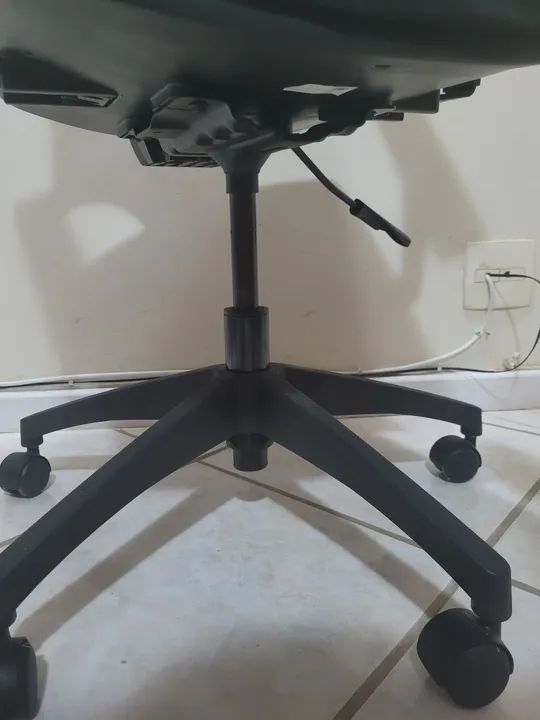 Cadeira de Escritório Marelli You 213 Preta - Foto 4