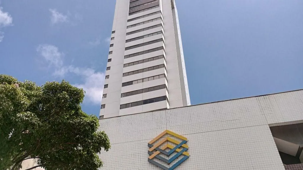 Sala Comercial de 27,57m² para alugar ou vender, localizada na Encruzilhada, Recife - Pern