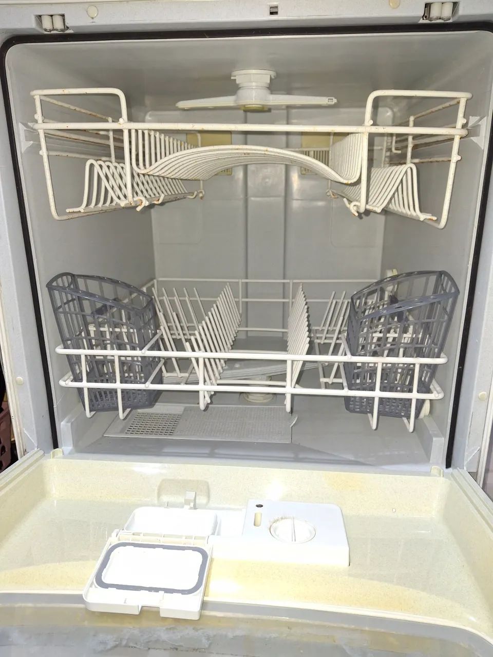 Máquina de lavar louças Brastemp 8 serviços. - Foto 3