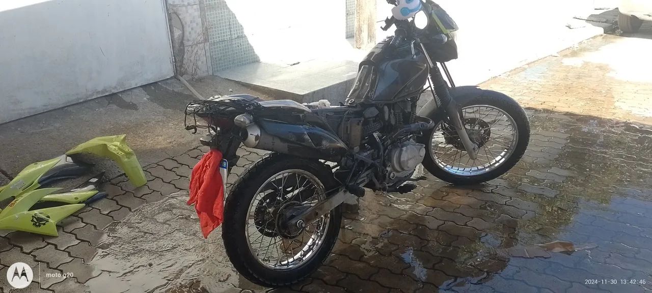 Moto Honda CG 150 - Verde - Ótimo estado!valor  12,300 - Foto 5