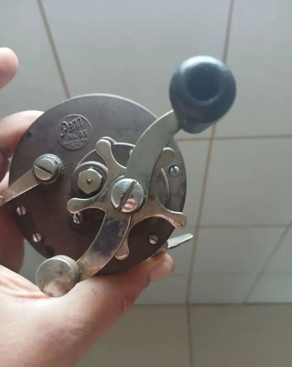 Carretilha de Pesca Penn 86 - Foto 2