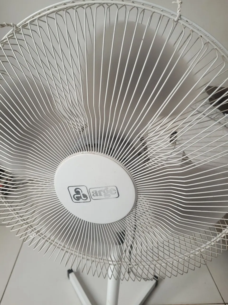 Ventilador de coluna Arge