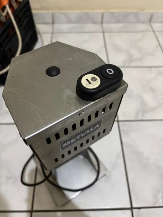 Batedor de Milk Shake semi novo - Foto 3