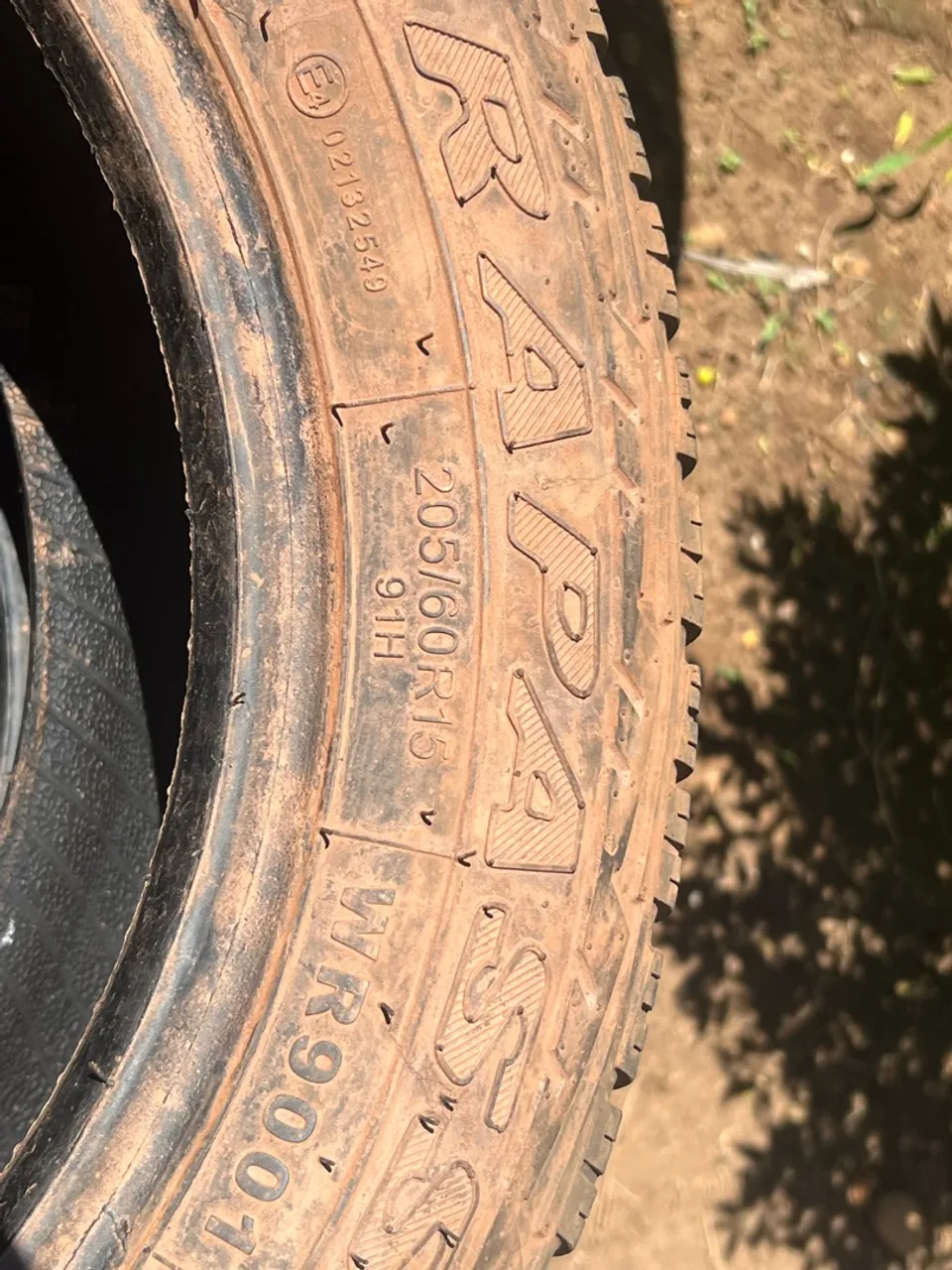 Pneu 205/60R15 RAPA