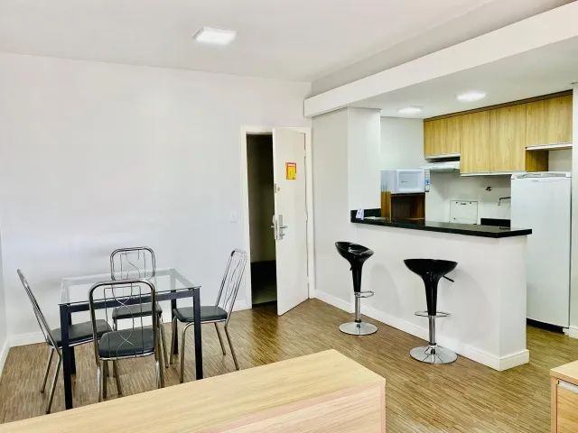 100% Mobiliado Flat Adrianopolis 48m² e Andar Alto / 100% Documentado 