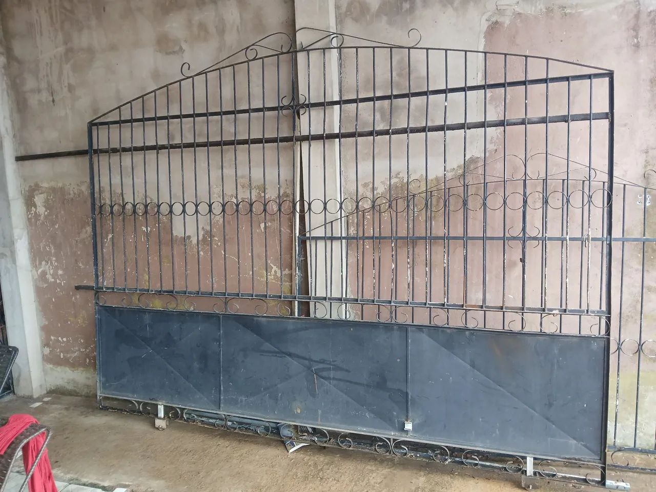 Portão de ferro para garagem - Foto 2