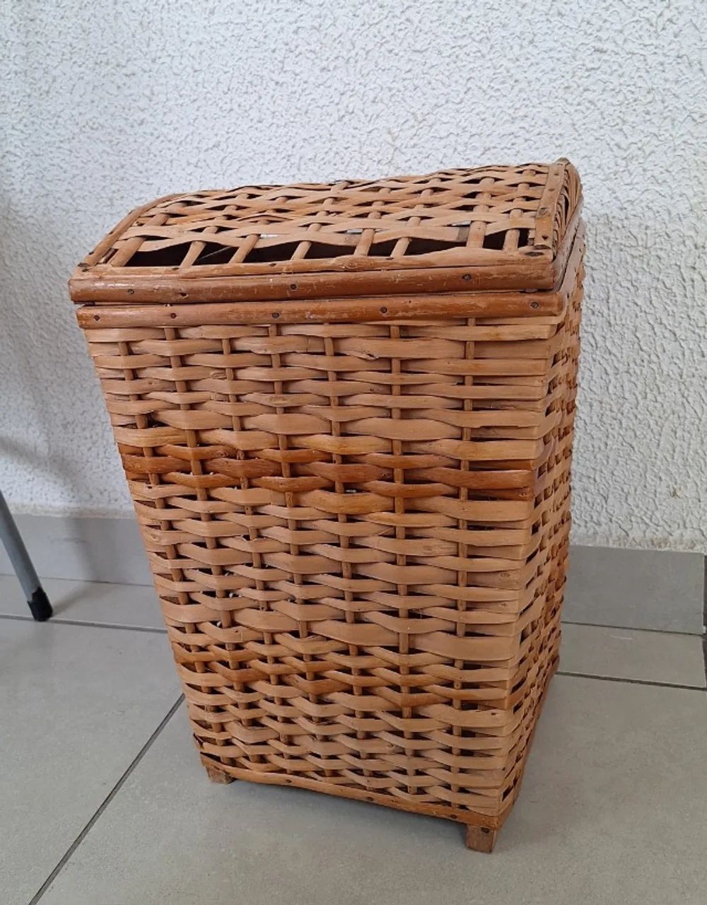 Cesto de roupas