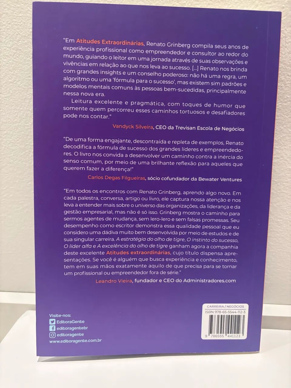 Livros em perfeito estado - Foto 3