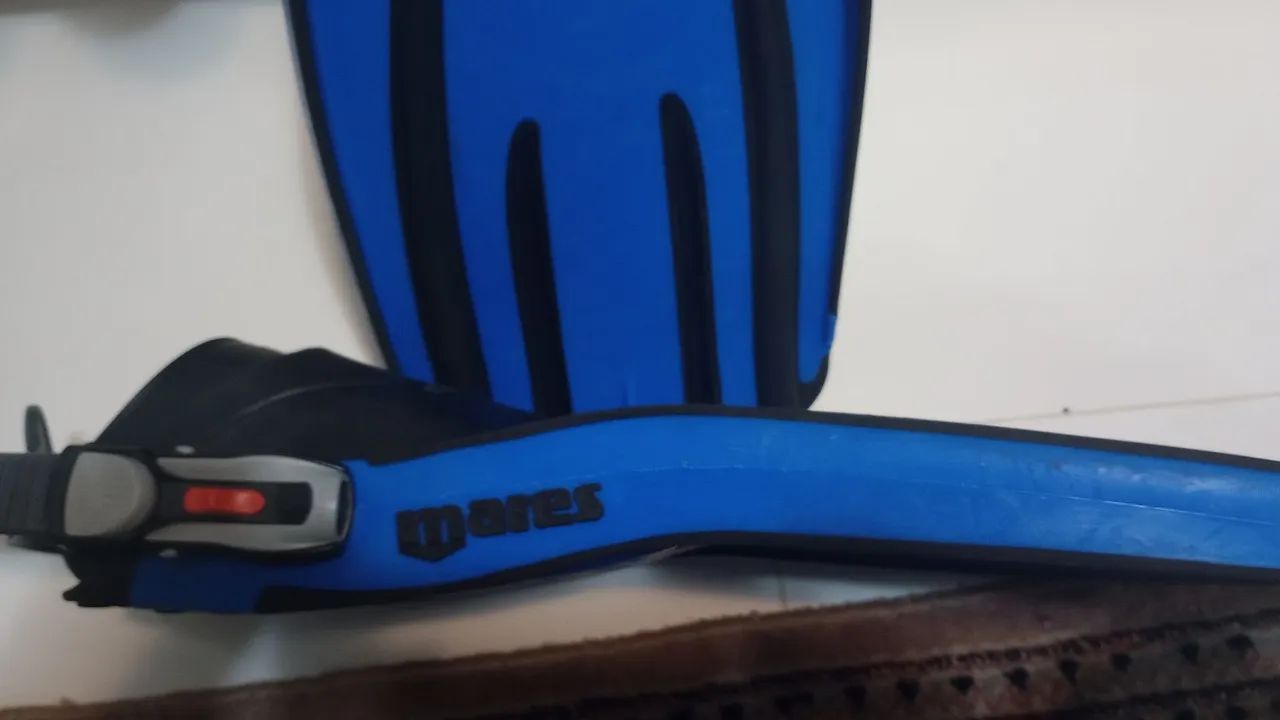 Nadadeiras de Mergulho MARES PLANA AVANTI QUATTRO - Foto 4