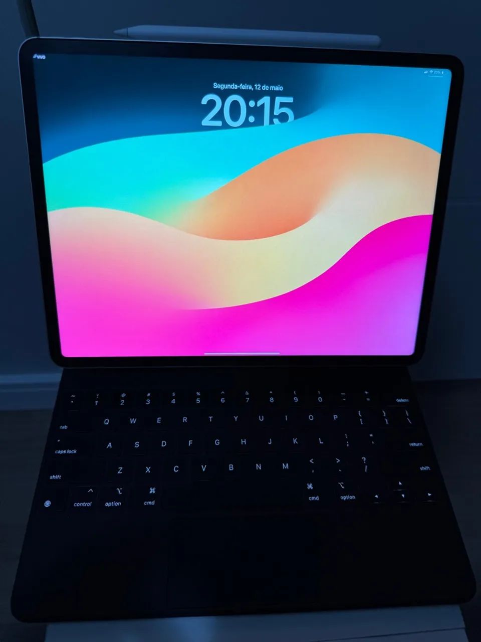 iPad Pro 12.9 M2 (256GB) + Magic Keyboard + Apple Pencil (2ª geração) - Foto 3