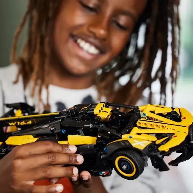 LEGO Technic Bugatti Bolide 42151 (905 peças); Conjunto de Construção - Foto 3
