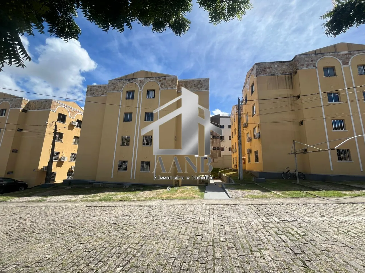 Imóvel para venda possui 57 metros quadrados com 2 quartos em Pitimbu - Natal - RN