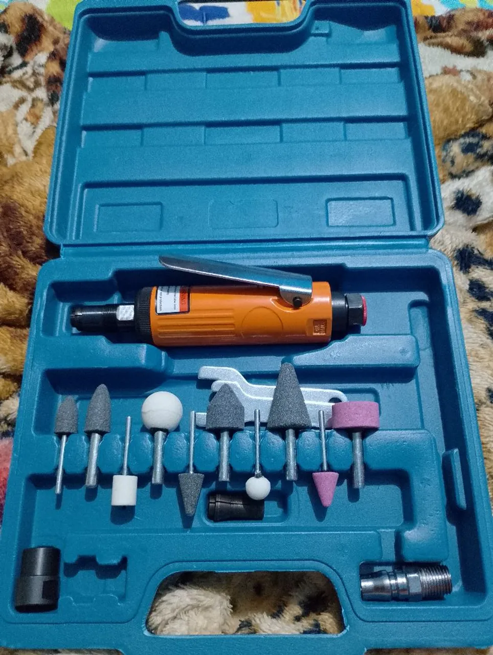 Kit Mini Retífica Pneumática com Acessórios - Novo!