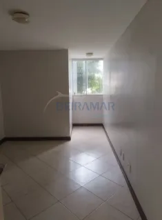 Apartamento de 03 quartos sendo 01 suíte em prédio com elevador e vaga de garagem para alu