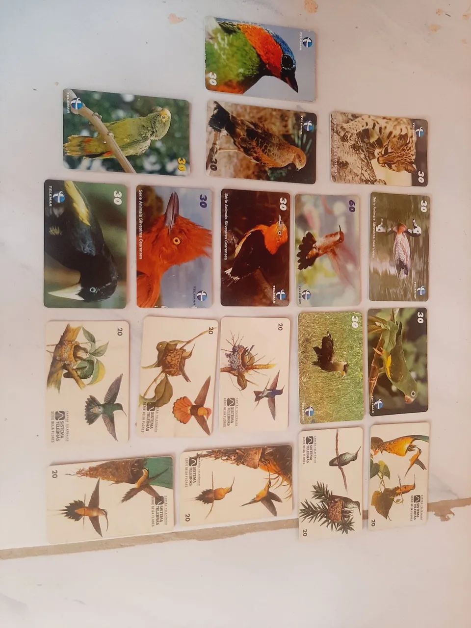 CARTÕES TELEFÔNICOS DAS DÉCADAS DE 90 e 00(entre eles cartões difíceis) ÓTIMO ESTADO  - Foto 3