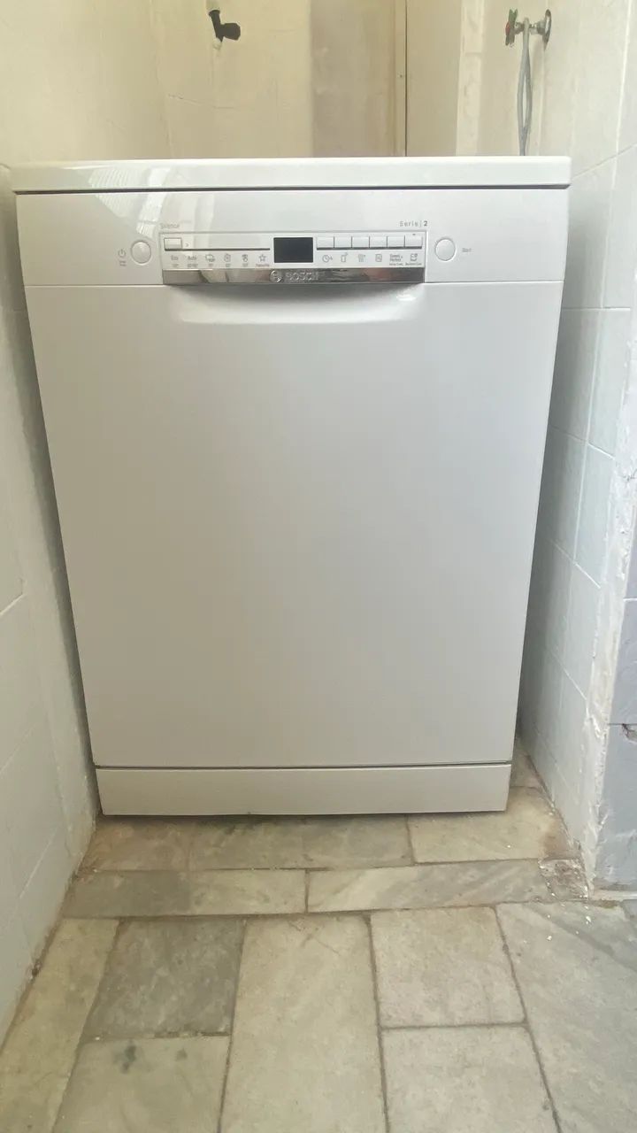 Máquina de lavar louça Bosch - Foto 2