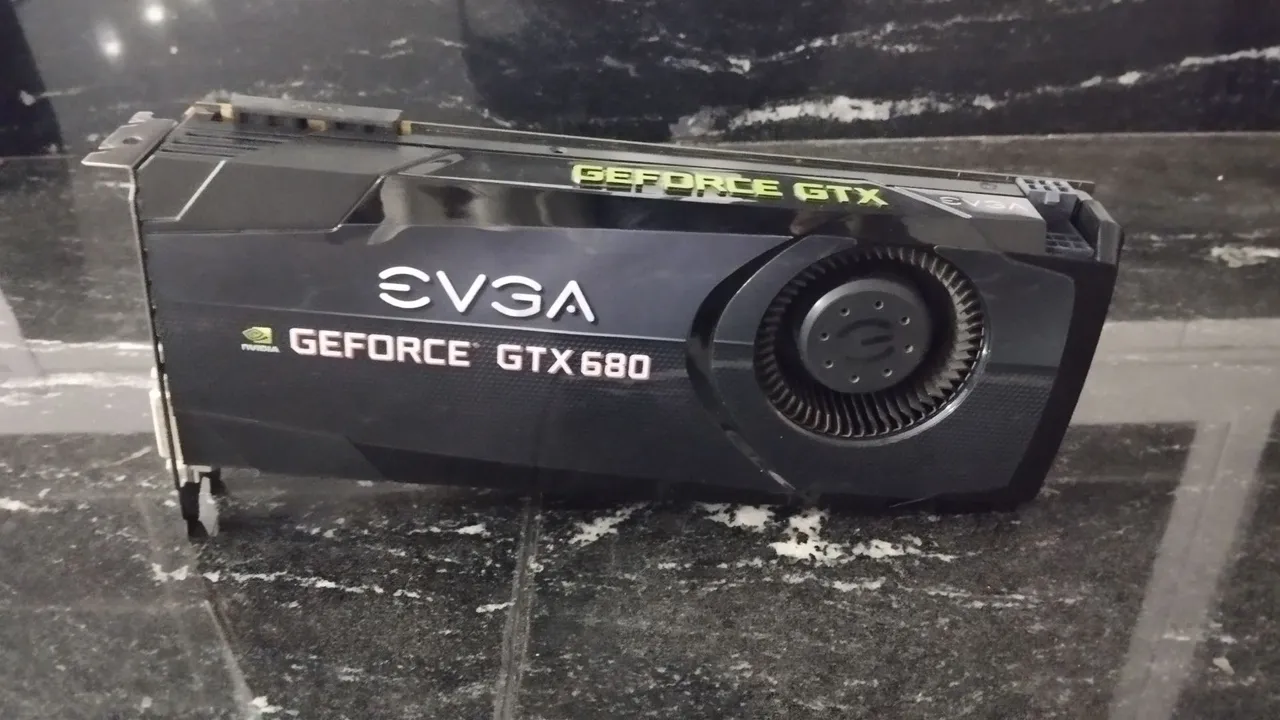 Placa de Vídeo EVGA GeForce GTX 680