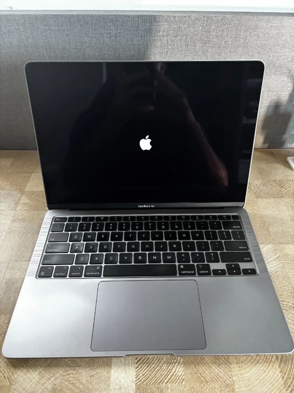 MacBook Air M1 2020 13 Space Grey - Notebooks - Centro