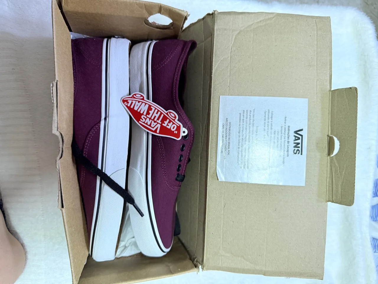 Tênis Vans Authentic Bordô