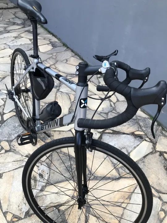 Bicicleta de estrada B'Twin