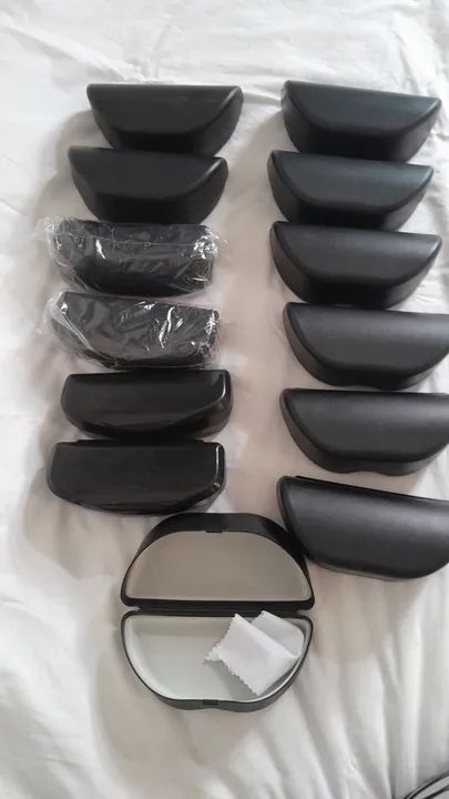 Kit ótica. Óculos, expositores e porta óculos  - Foto 3