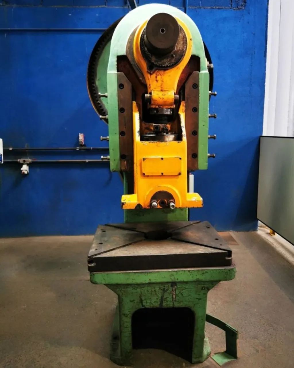 Prensa Excêntrica Harlo 65Ton - Foto 6