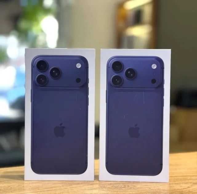 iPhone 17 Pro 256 台湾版 Deep Blue iPhone 17 Pro 256 台湾版 Deep Blue iPhone 17 Pro 藏藍色，開賣現場