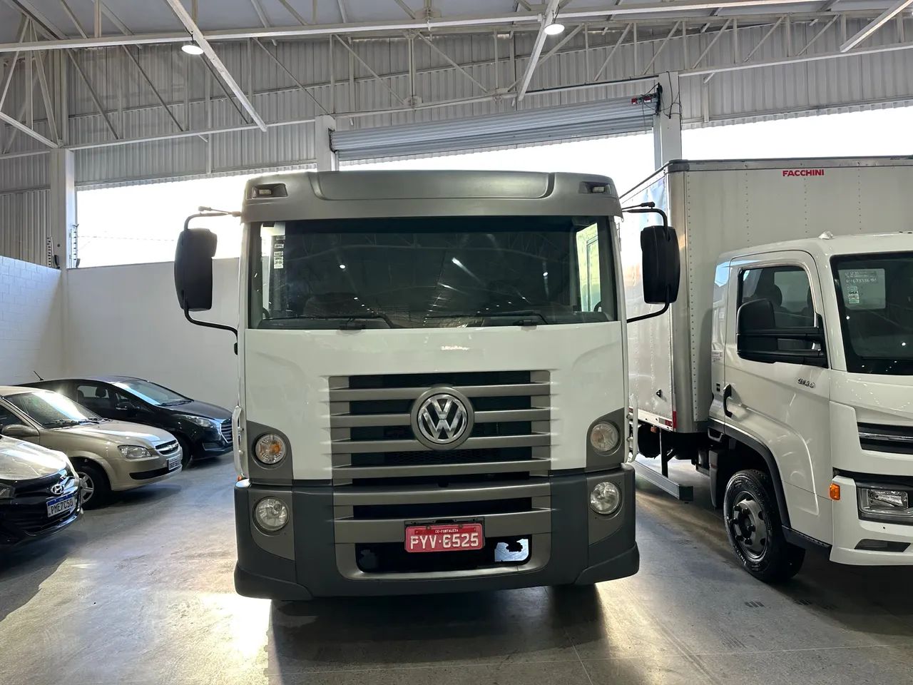 VOLKSWAGEN CONSTELLATION 24.280 6X2 - Foto 3