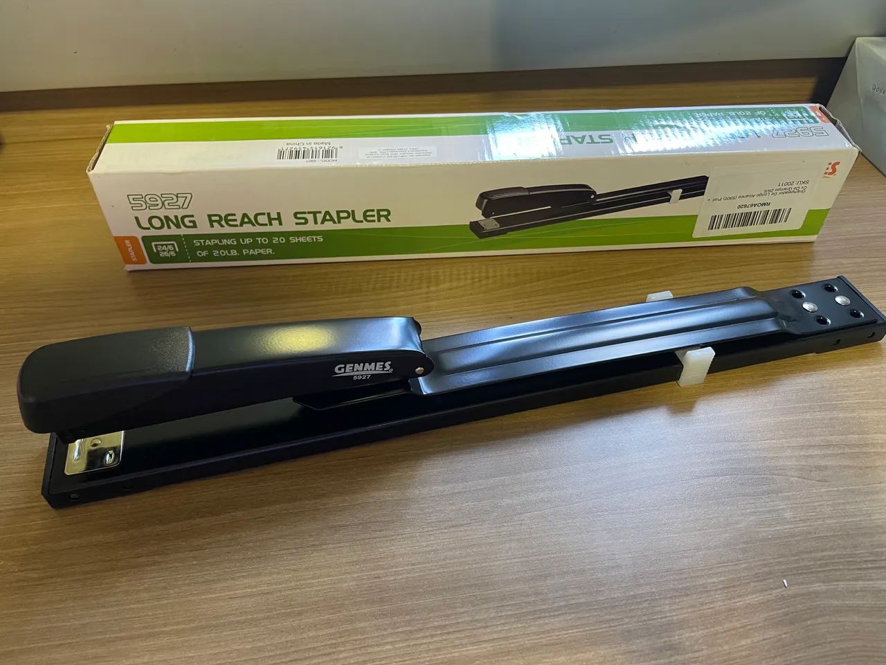 Long-Reach Stapler65049945437698121