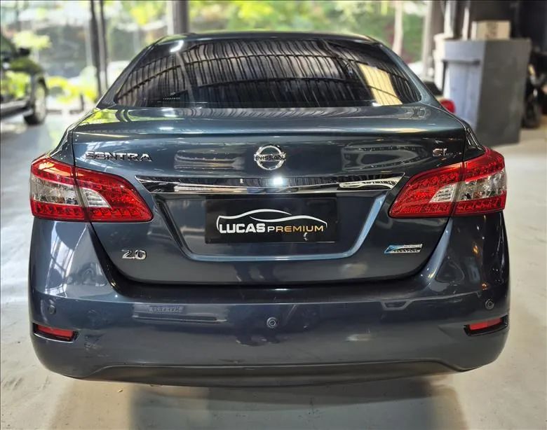 NISSAN SENTRA 2.0 SL 16V - Foto 5