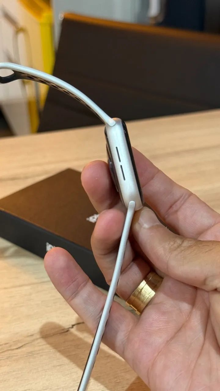 Apple Watch SE 44mm Nike Prata - Loja física! Com 90 dias de garantia! Até 18x no cartão! - Foto 5