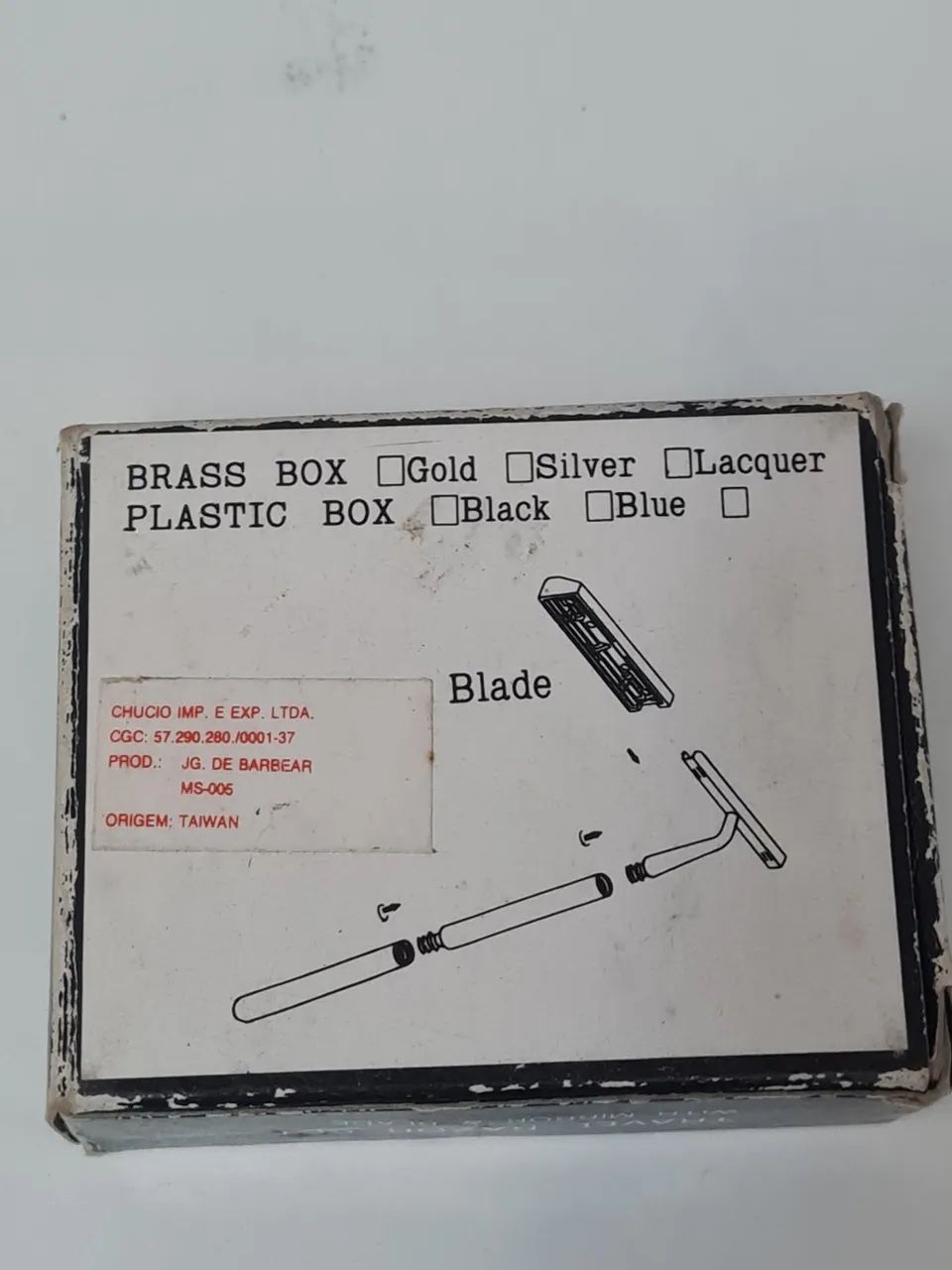 Kit de barbear vintage em caixa dourada - antigo - Foto 5