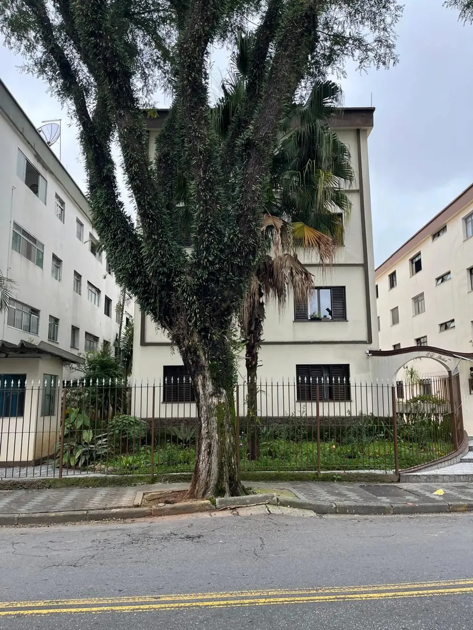 Apartamento para venda - 80 metros - 2 dormitorios, 2 vagas cobertas, Rudge Ramos - Rua