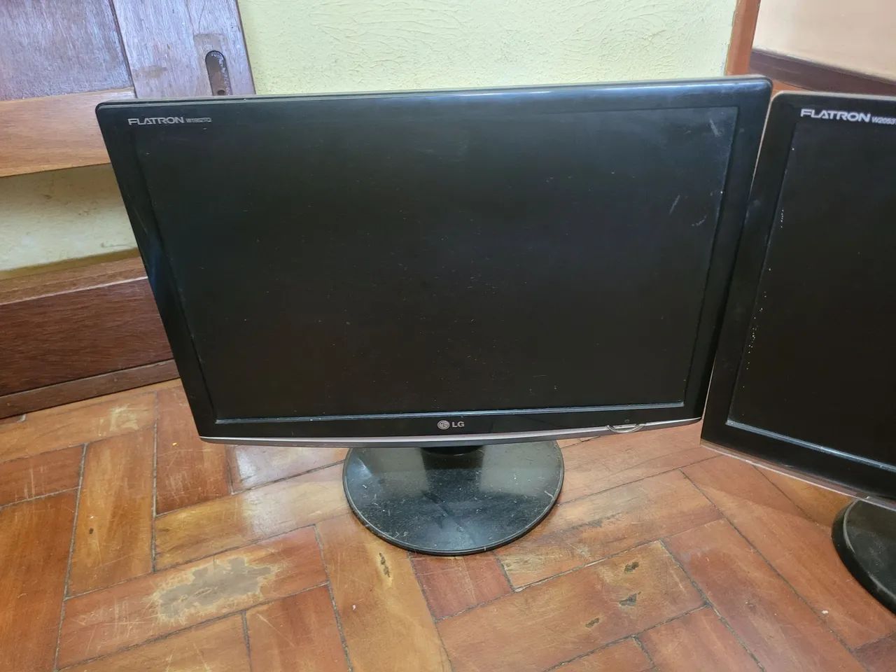 Monitores LG - Foto 4