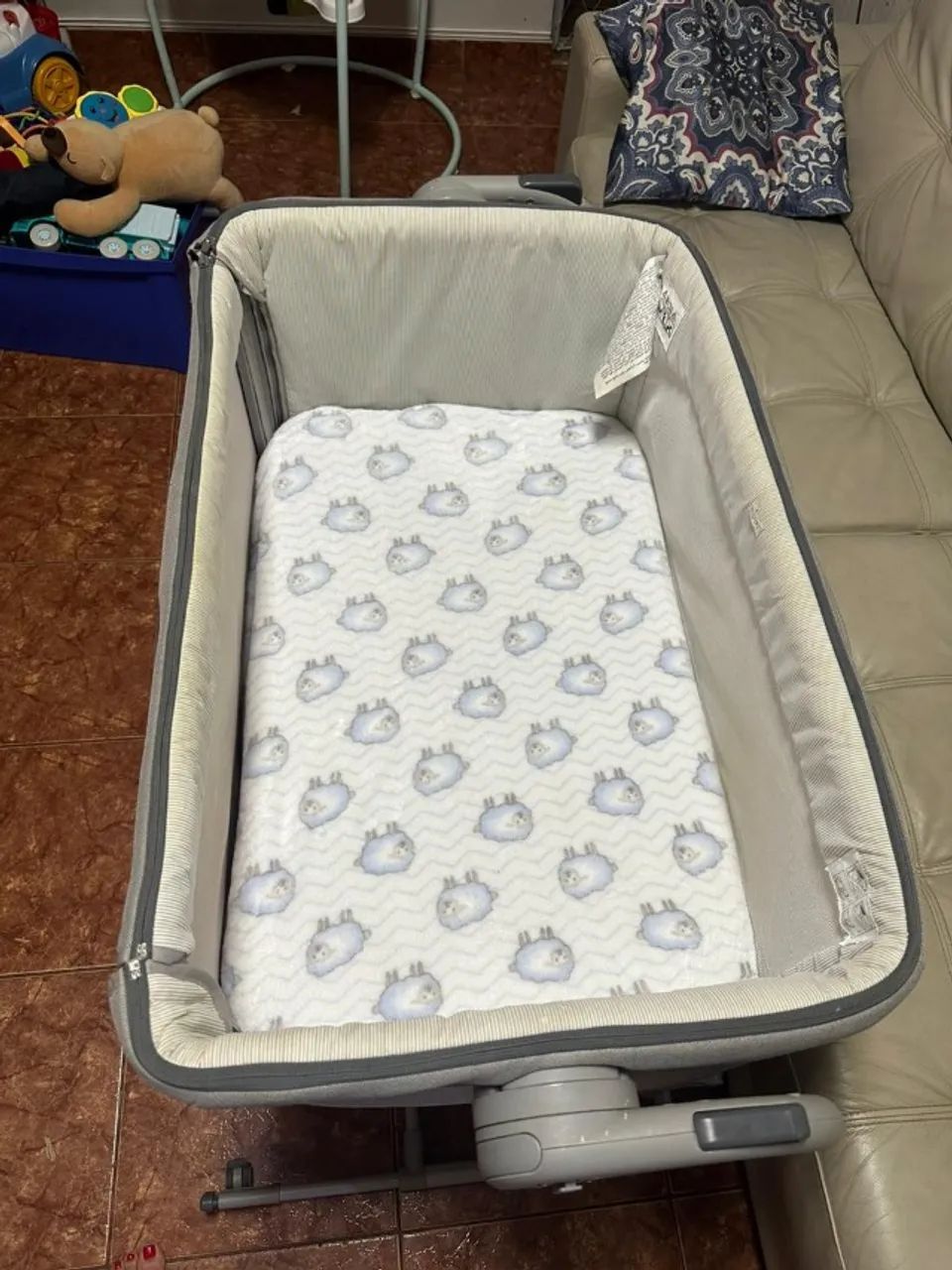 Berço Next2Me Magic Evo Co-Sleeping com Balanço 0-9kg Chicco